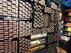 -九又四分之三站台哈利波特商店