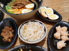 -桂在香知桂林米粉(红博中央公园店)