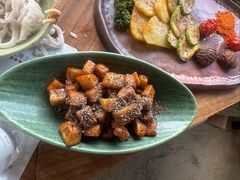 安顺红糖引子粑-包整·丝娃娃(一览甲秀楼风景店)