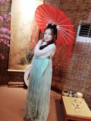 -汉仪华裳汉服馆(打浦桥店)