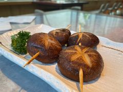 烤香菇-人间酒暖·Go blanc·烧鸟·深夜食堂(陆家嘴店)