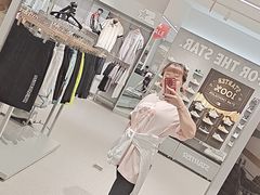 -枫叶小镇奥特莱斯