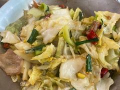 干过手撕包菜-红烧鱼头·杭帮菜·特色烧烤