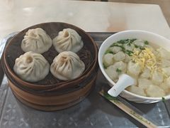-绿杨馄饨临顿路店