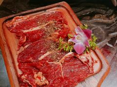 -热火朝天鲜切牛肉火锅(南强街巷店)