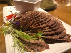 酱牛肉-壹零捌道·北京烤鸭(车公庄店)