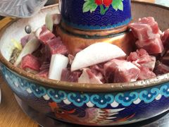 -毛辣果·贵州红酸汤牛肉火锅(西单店)