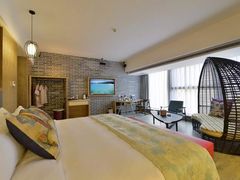 -美豪丽致酒店(西安高新区南二环丰庆公园地铁站店)