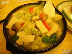 鲮鱼球豆腐生菜煲-佛有缘素食馆·荔湾老字号(陈家祠首店)