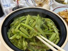 -明本湛江鸡•海鲜小厨(陈家祠店)