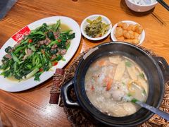 -皮蛋弟砂锅店(总店)