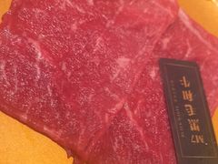 -牛YO寿喜烧·铁板烧和牛火锅自助(市府恒隆店)