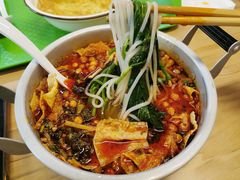 -丽丽三鲜螺蛳粉(田林路店)