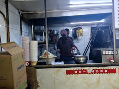 -牛师傅牛肉面(尚隆路店)