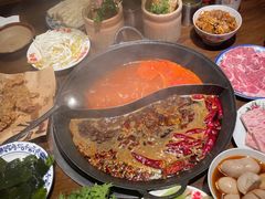 -萍姐火锅·公路夜市(武汉首店)