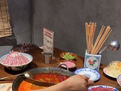 -萍姐火锅·公路夜市(武汉首店)