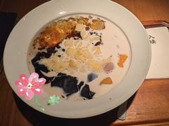 -RUXU入续糖水铺与包(卓悦中心店)