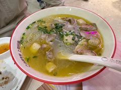 -小杨生煎(金山百联购物中心3楼店)