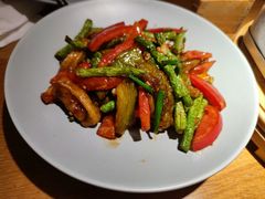 -蜜桃餐厅·伴山(海岸城店)
