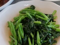-汗腾格里·风味餐厅(新疆驻京办店)