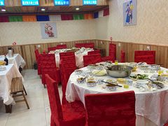 -乡土特色.冷锅鱼.牦牛肉汤锅