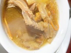 -山大王菌莊