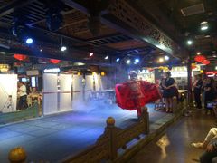 -八一路好吃街(雨田商务大厦店)