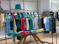 -王府井奥莱临潼小镇(临潼店)
