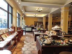 -新华书店(龙头路店)