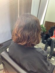 -FRIDAY星期五专业美发沙龙