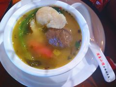 -周鱼小馆石锅酸菜鱼(活力汇店)