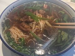 -镇南锅盖面馆(解放路店)