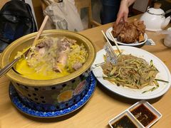 大骨头炖酸菜-关东小磨东北菜(上海长风大悦城店)