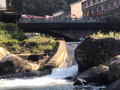 -藏龙百瀑漂流