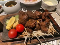 铁锄牛排-穹六人间 people 6(岳阳路店)