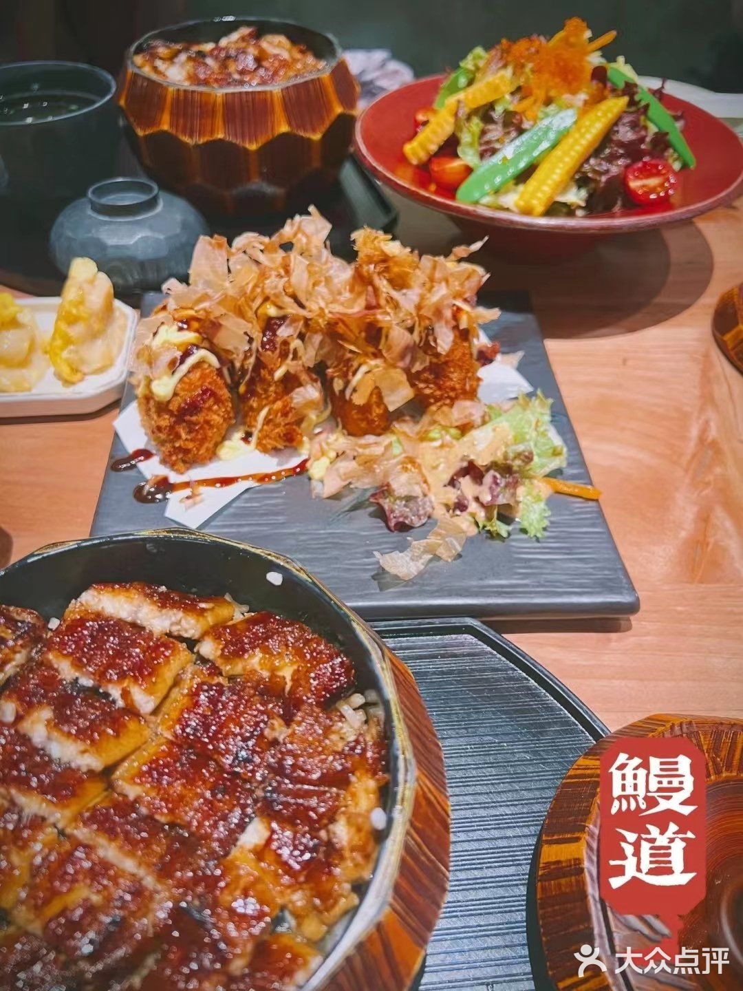 保证你去鳗道点餐不迷路。必点挂 鳗鱼饭一 肉质肥厚鲜美