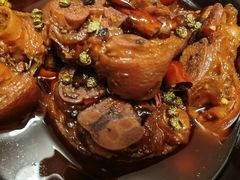 香辣猪手-青年公社烤鸭(青年路店)