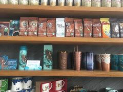 零售区-星巴克臻选(成都太古里店)