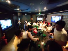 -好乐迪(张扬路八佰伴店)