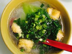 油豆腐粉丝汤-食惠里小笼包面馆(越秀店)