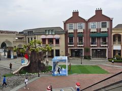 -王府井奥莱临潼小镇(临潼店)