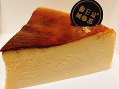 黑金焗烤嫩芝士-DEMO黛慕蛋糕(三街两巷店)