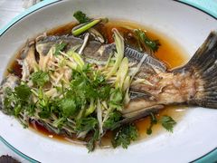 -日照大牌檔•小船海鲜(万平口店)