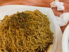 -谊荣海鲜大牌档(石湖店)