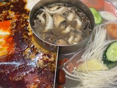 -谭鸭血老火锅(娄星区长青街店)