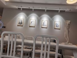 -一个差评成就的纹眉店