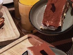 -Common Table · Brunch & Coffee