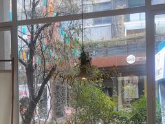 -春树下·树屋花房西餐厅(罍街AS1980店)