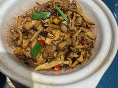 -乡村馕坑肉·烧烤·新疆菜·本地人更爱吃(阿勒泰首店)