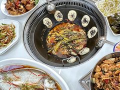 -丹水桥地锅鱼·翘嘴鲌·地方特色全鱼宴(丹江口大坝店)